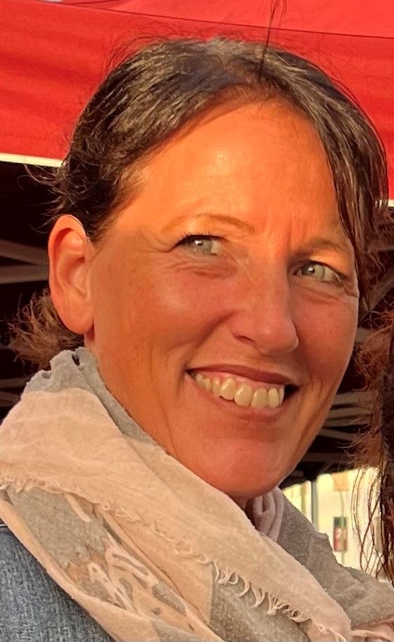 Stephanie Steltzer-Braasch